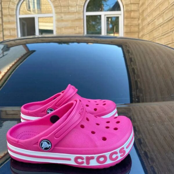 Crocs pallets,crocs liquidation,crocs sale,crocs liquidation pallet,crocs pallet uk