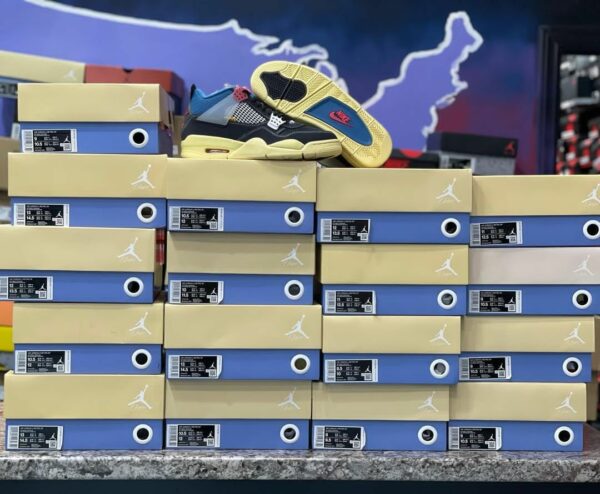 Authentic Jordan,Authentic Jordan Pallets