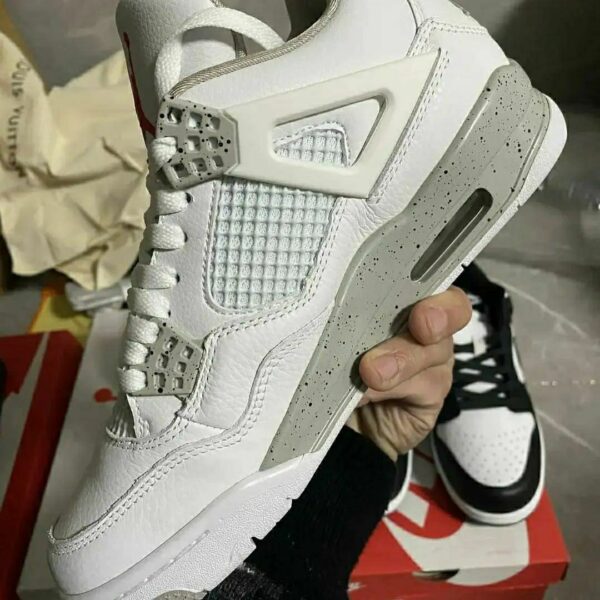 Authentic Jordan,Authentic Jordan Pallets