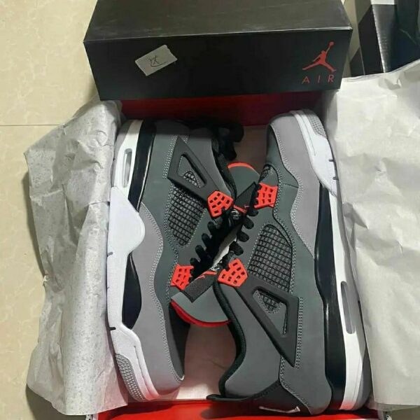 Authentic Jordan,Authentic Jordan Pallets