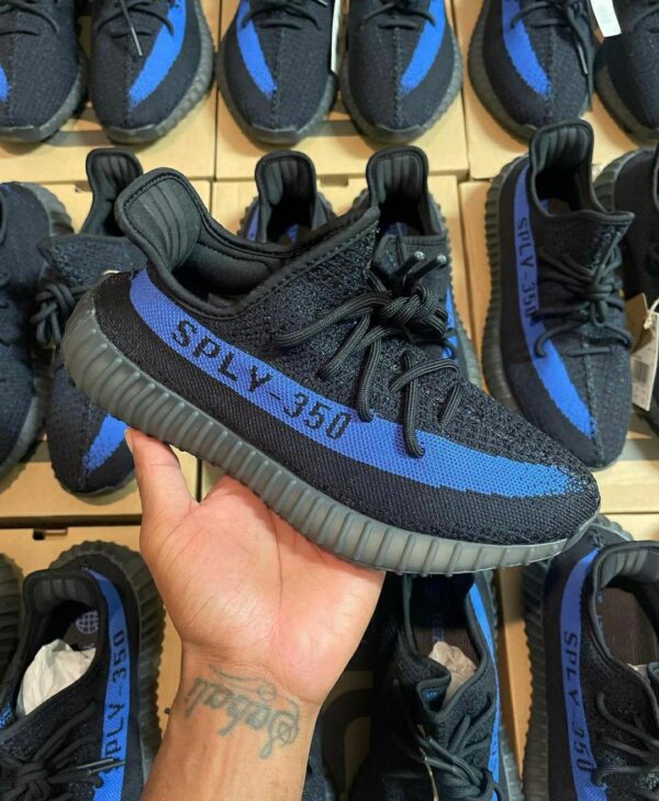 YEEZY SHOES PALLET