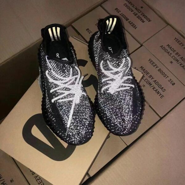 YEEZY SHOES PALLET