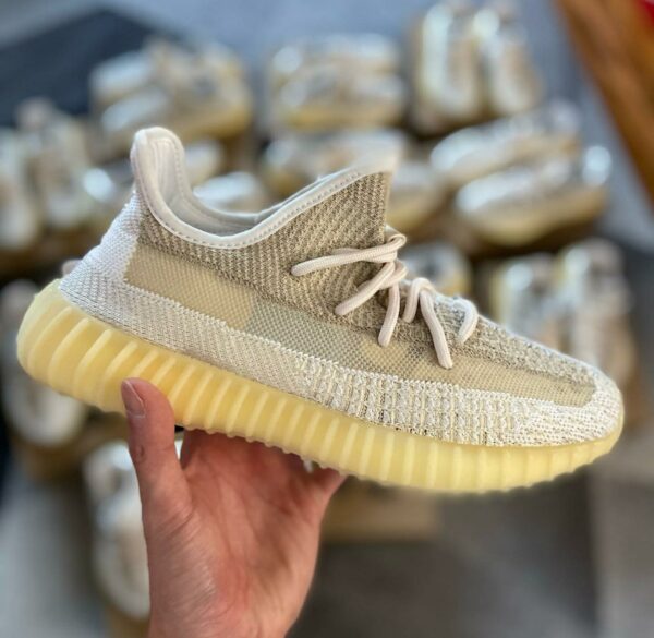 YEEZY SHOES PALLET