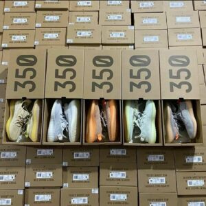 YEEZY SHOES PALLET - Image 22