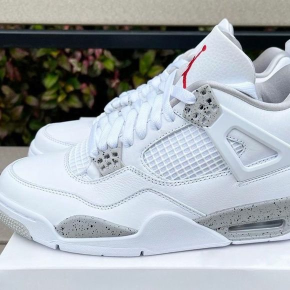 Authentic Jordan,Authentic Jordan Pallets