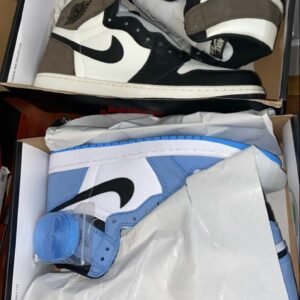 Authentic Nike sneakers pallets - Image 35