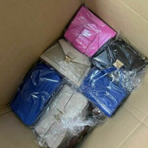 Woman bags & purse pallets - Image 5