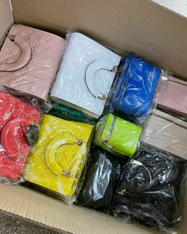 Woman bags,Woman bags & purse pallets,purse pallets