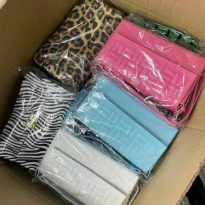 Woman bags & purse pallets - Image 3