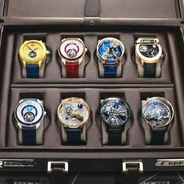 CASUAL WATCH PALLETS