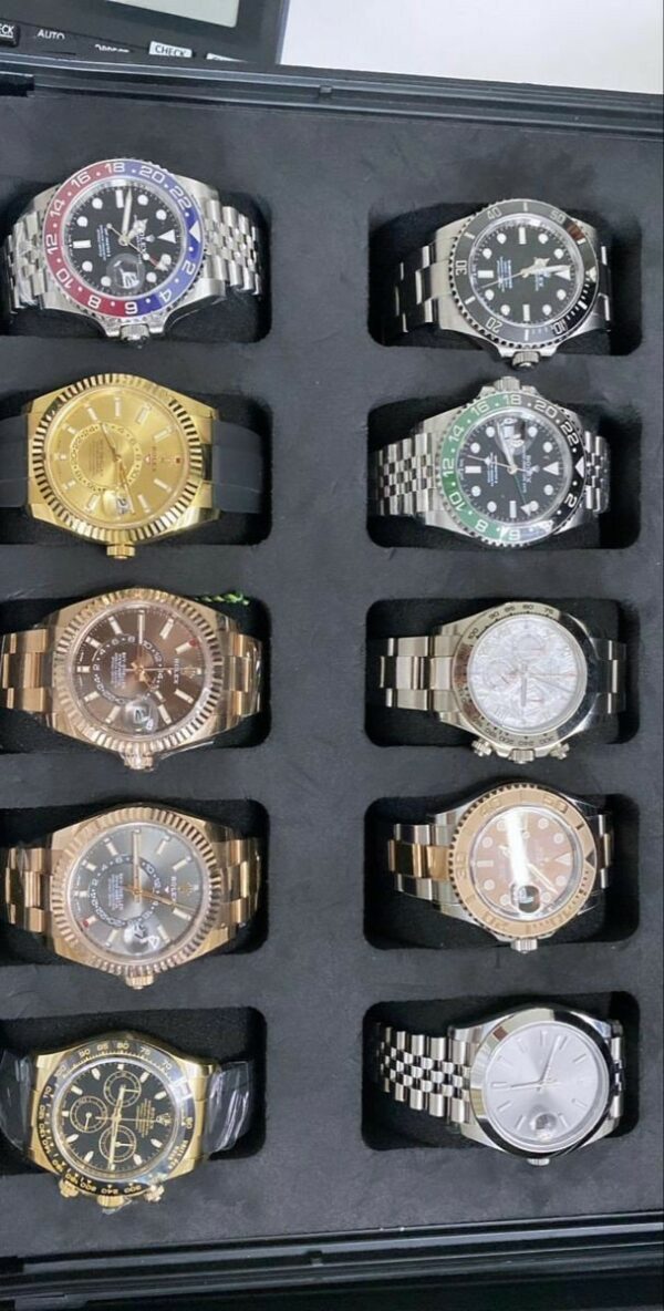 CASUAL WATCH PALLETS