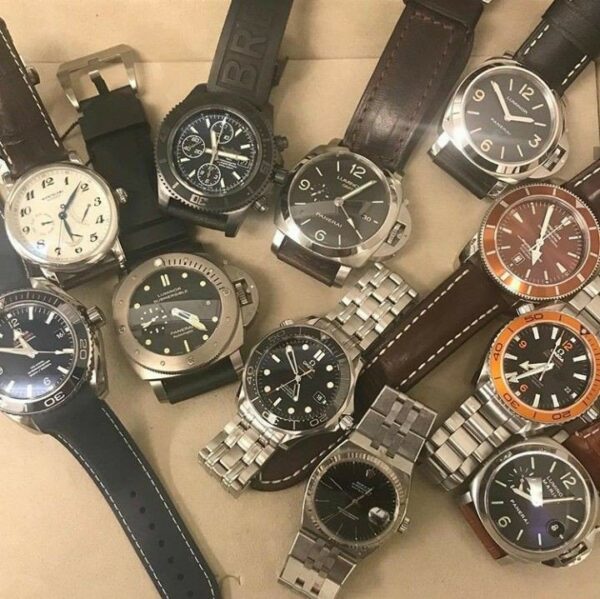 CASUAL WATCH PALLETS