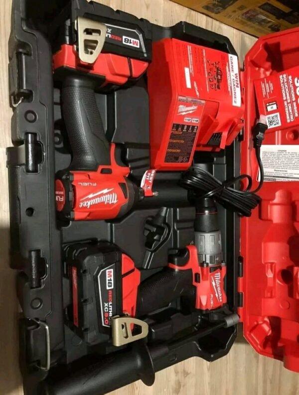 DeWALT and Milwaukee tools pallets,tools pallet,liquidation tools