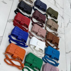 Woman bags & purse pallets - Image 16