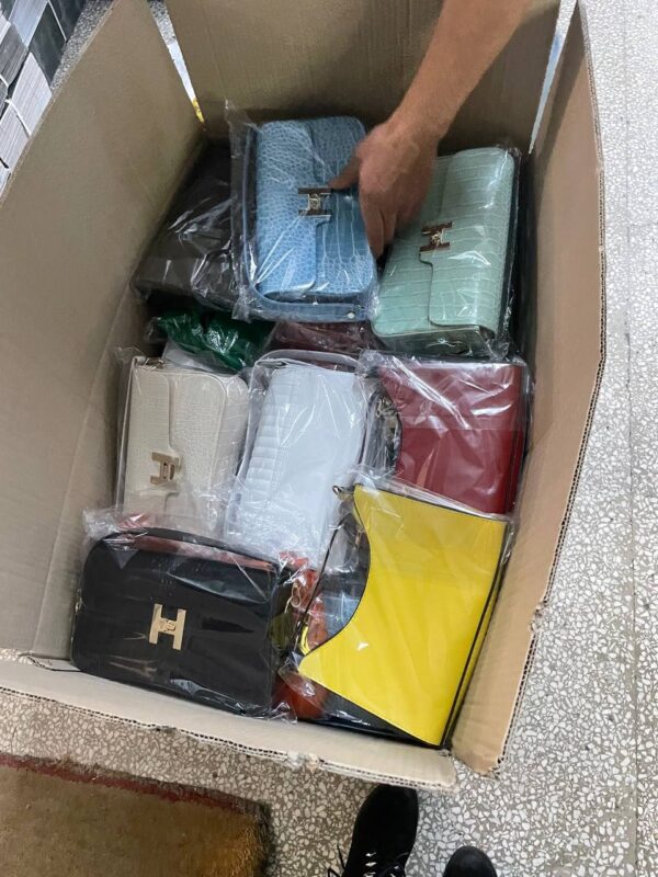 Woman bags,Woman bags & purse pallets,purse pallets