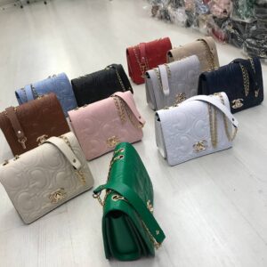 Woman bags & purse pallets - Image 9