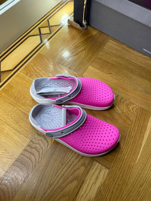 Crocs pallets,crocs liquidation,crocs sale,crocs liquidation pallet,crocs pallet uk