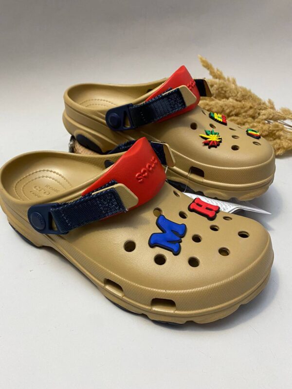 Crocs pallets,crocs liquidation,crocs sale,crocs liquidation pallet,crocs pallet uk