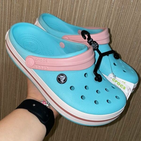 Crocs pallets,crocs liquidation,crocs sale,crocs liquidation pallet,crocs pallet uk