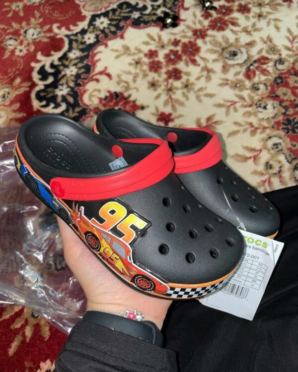 Crocs pallets,crocs liquidation,crocs sale,crocs liquidation pallet,crocs pallet uk