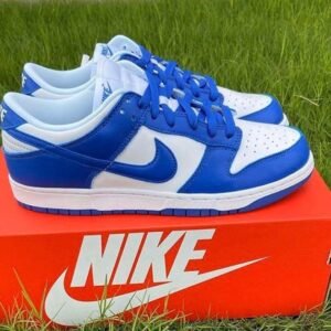 Authentic Nike sneakers pallets - Image 28